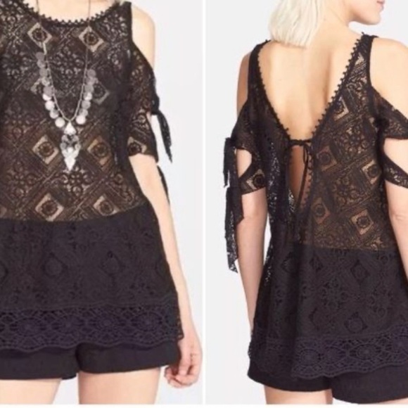 Free People Tops - Free People ‘Geo Sands’ Cold Shoulder Lace Top